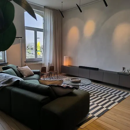 Stunning Riverview